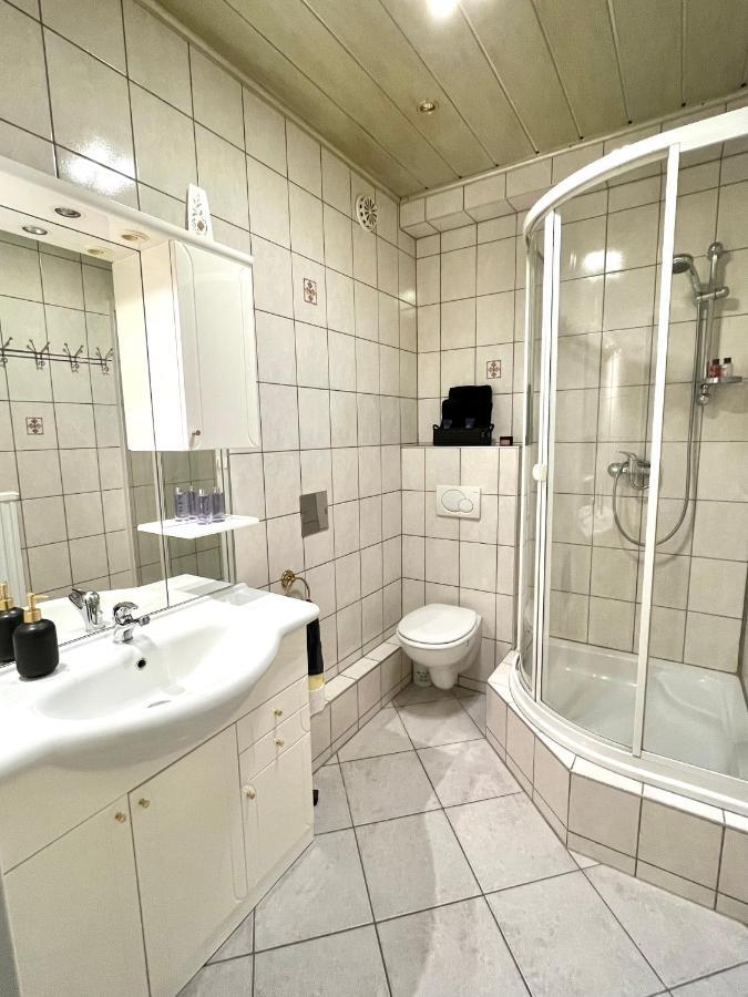 - Contactless Check-in Apartment *